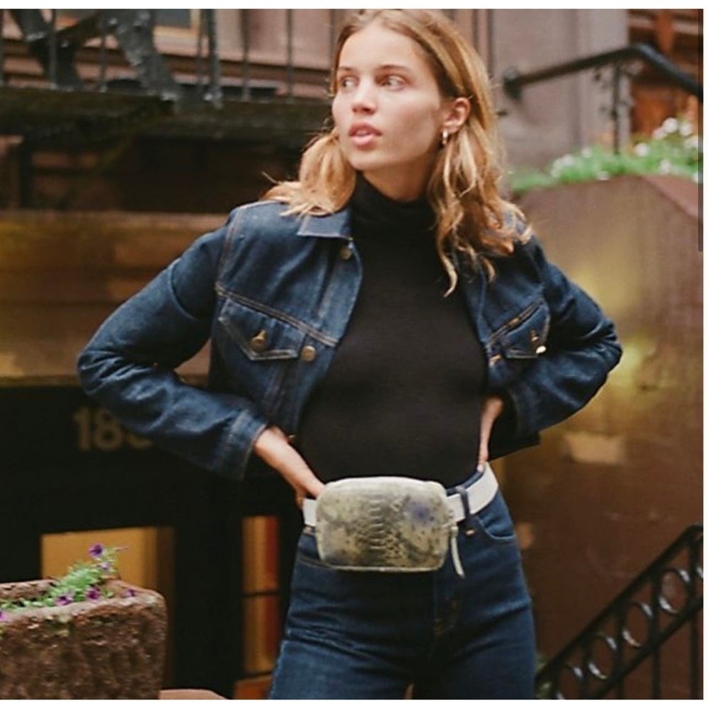 Free People Kelly Belt Croc  bag in green - Picture 2 of 6